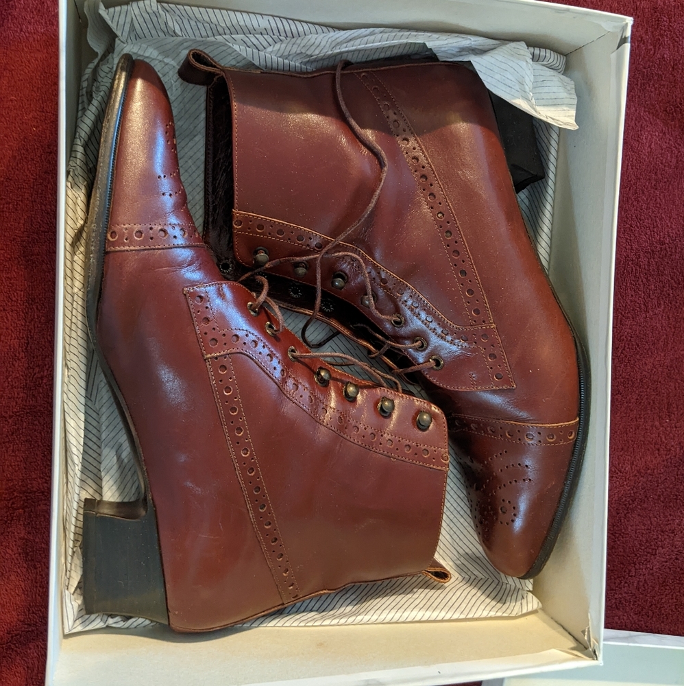 Vintage Amalfi All Leather Lace Up Ankle Boots Size 8.5 Narrow Luggage Tan